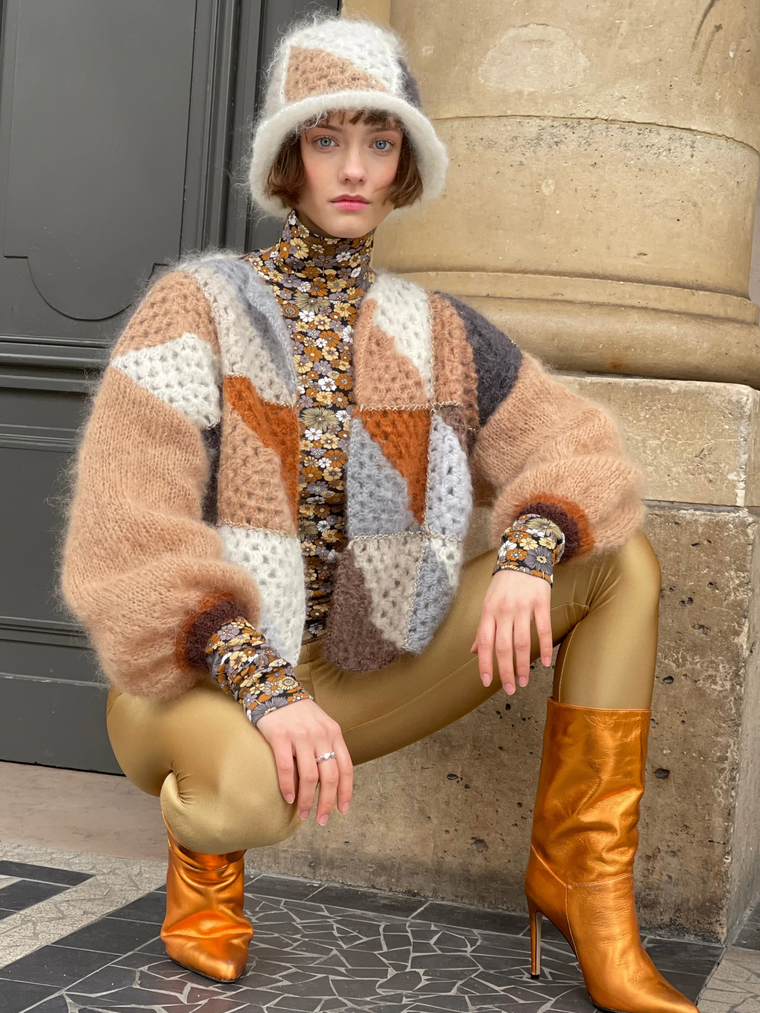 Rose Carmine Accessories-BOB DIAGONALES BEIGE