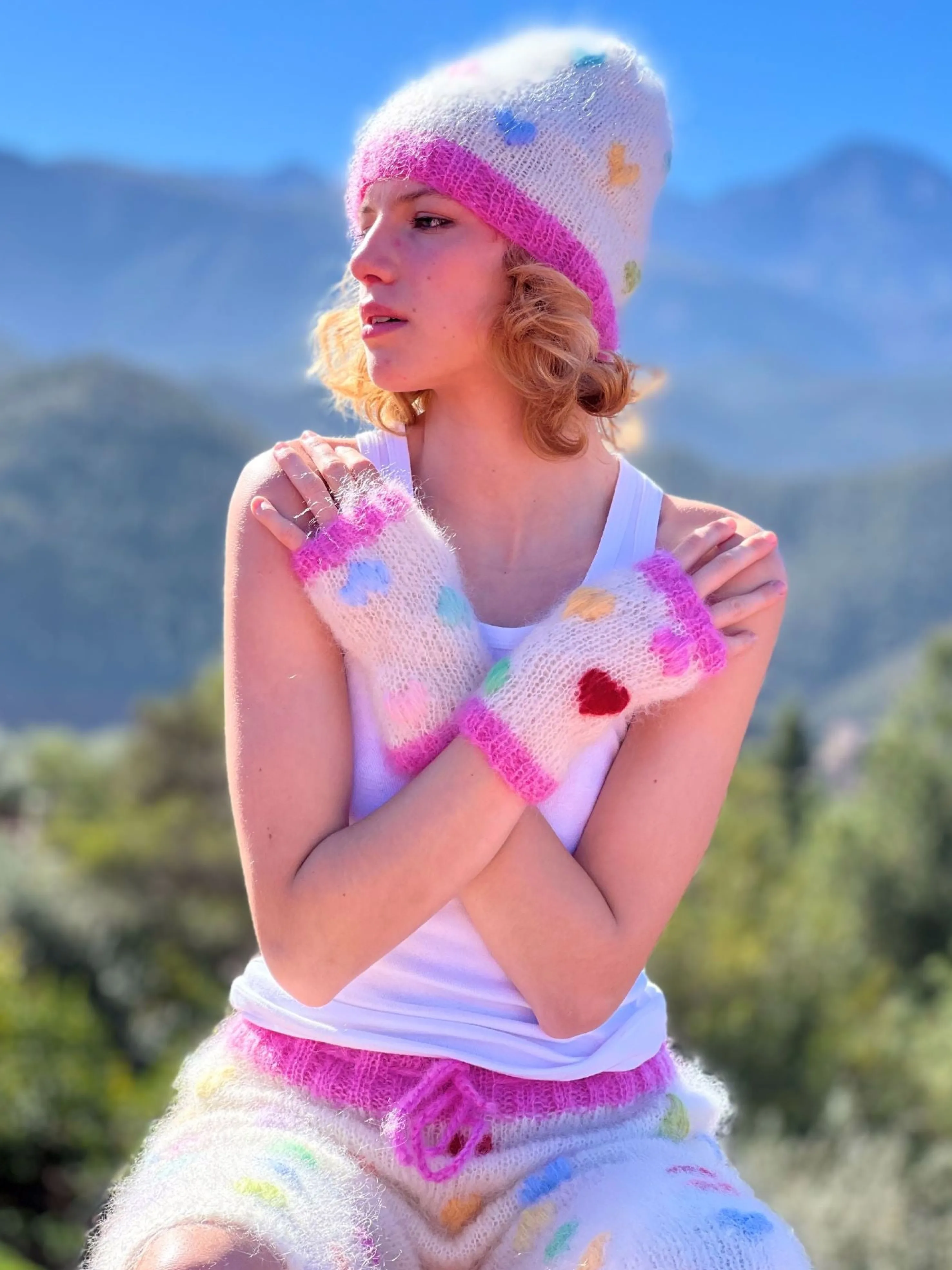 Rose Carmine Accessories-HAT & MITTENS MON AMOUR ECRU