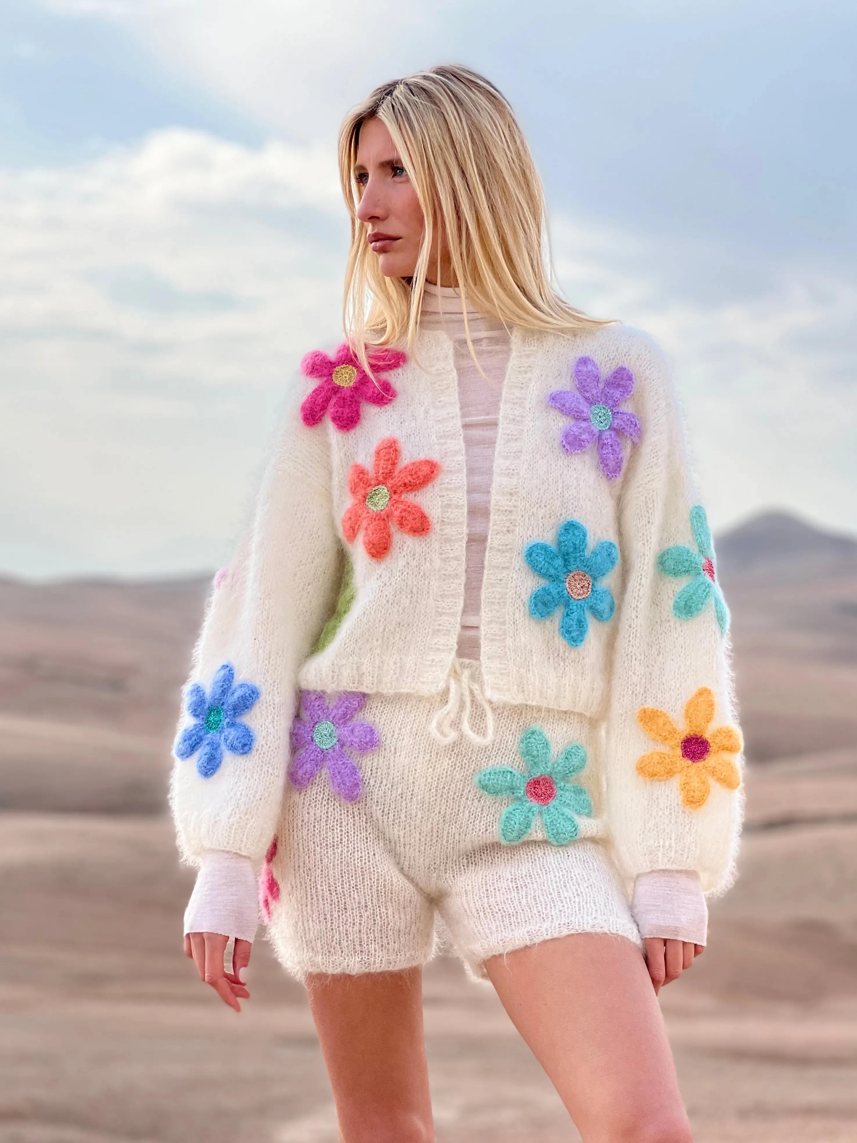 Rose Carmine Iconics|Boleros-BOLERO FREE FLOWERS ECRU